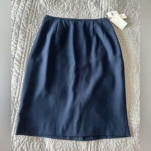Kasper navy skirt. 2P. Only skirt, new with tag.